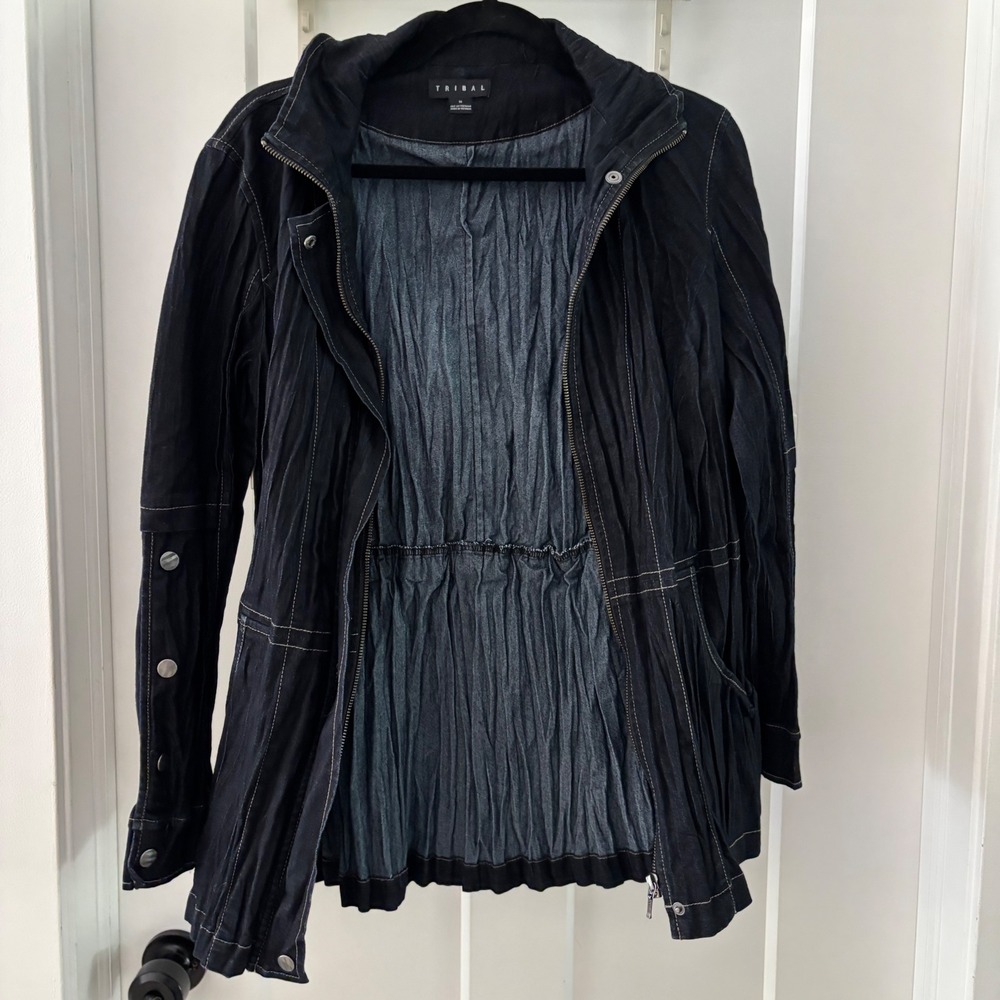 Tribal Women's Denim Dark‎ wash Crinkled Textured Jacket Button Collared Medium - Picture 7 of 7